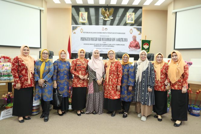 
					Hadiri Maulid Nabi Muhammad SAW, Pjs Ketua TP PKK Kota Makassar Apresiasi Keramahan Pengurus DWP Kota Makassar