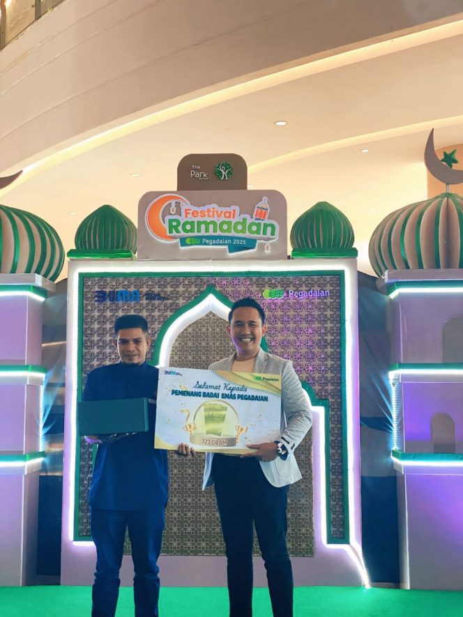 
					Pegadaian Kanwil Makassar Serahkan Hadiah Grand Prize Program Badai Emas Periode III Tahun 2024